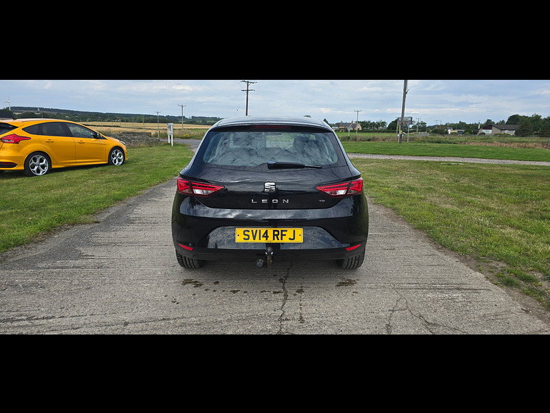 Seat Leon 1.6 TDI CR SE Hatchback 5dr Diesel Manual Euro 5 (s/s) (105 ps)