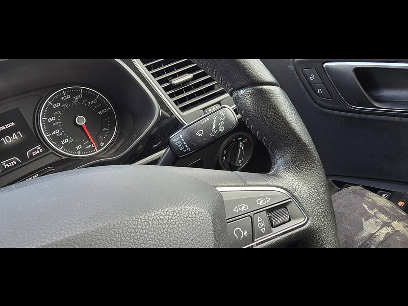 Seat Leon 1.6 TDI CR SE Hatchback 5dr Diesel Manual Euro 5 (s/s) (105 ps)