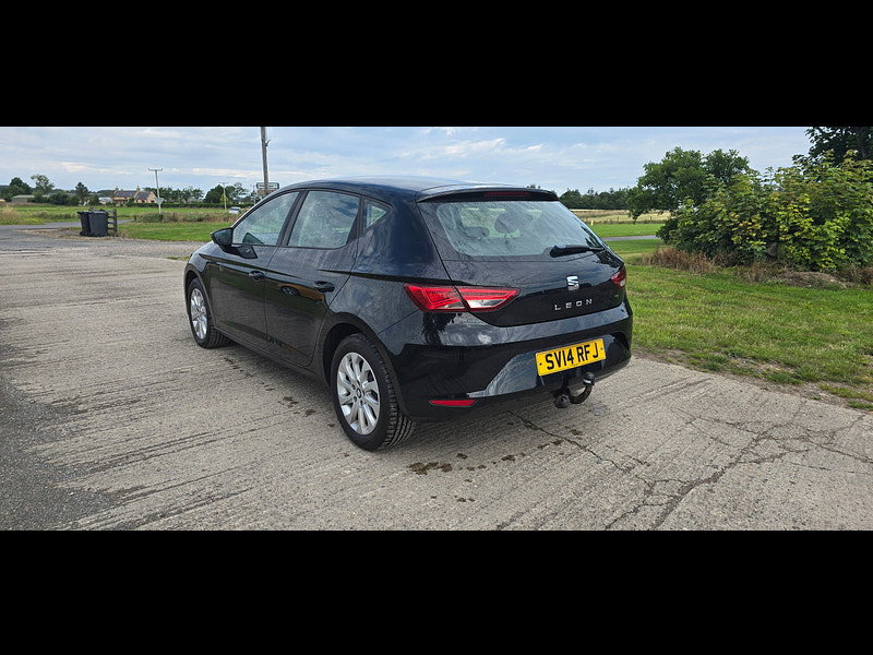 Seat Leon 1.6 TDI CR SE Hatchback 5dr Diesel Manual Euro 5 (s/s) (105 ps)