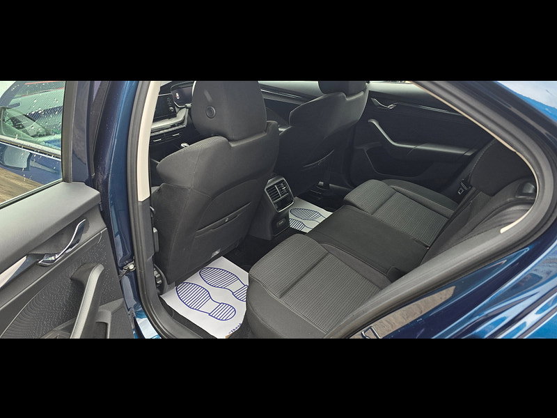 Skoda Octavia 1.5 TSI ACT SE First Edition Hatchback 5dr Petrol Manual Euro 6 (s/s) (150 ps)