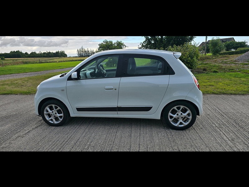 Renault Twingo 0.9 TCe ENERGY Dynamique Hatchback 5dr Petrol Manual Euro 6 (s/s) (90 ps)