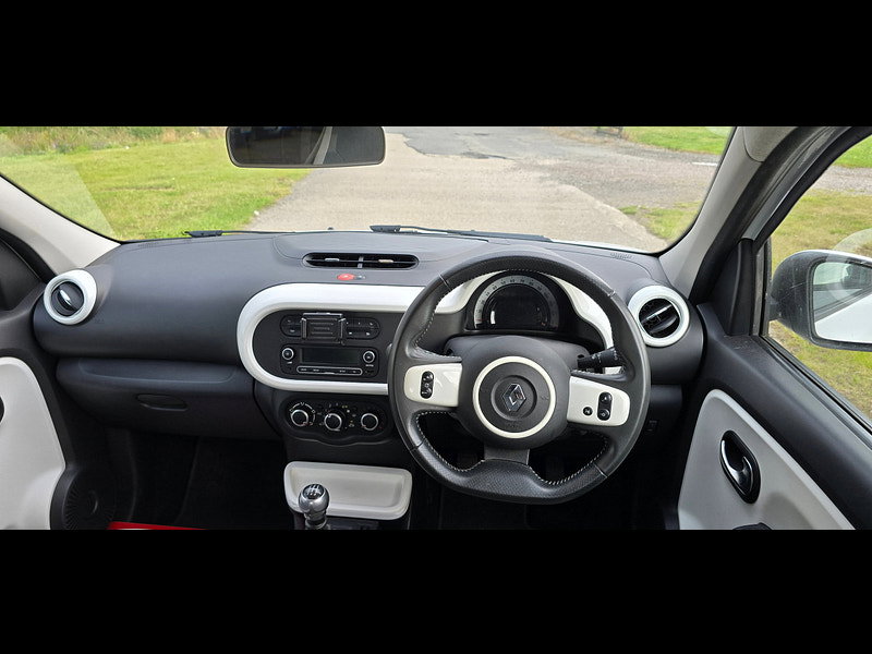 Renault Twingo 0.9 TCe ENERGY Dynamique Hatchback 5dr Petrol Manual Euro 6 (s/s) (90 ps)