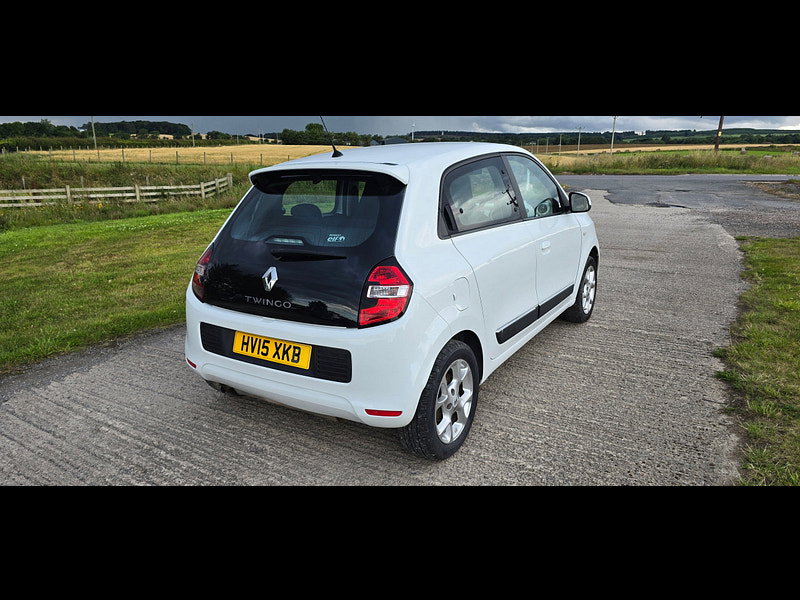 Renault Twingo 0.9 TCe ENERGY Dynamique Hatchback 5dr Petrol Manual Euro 6 (s/s) (90 ps)