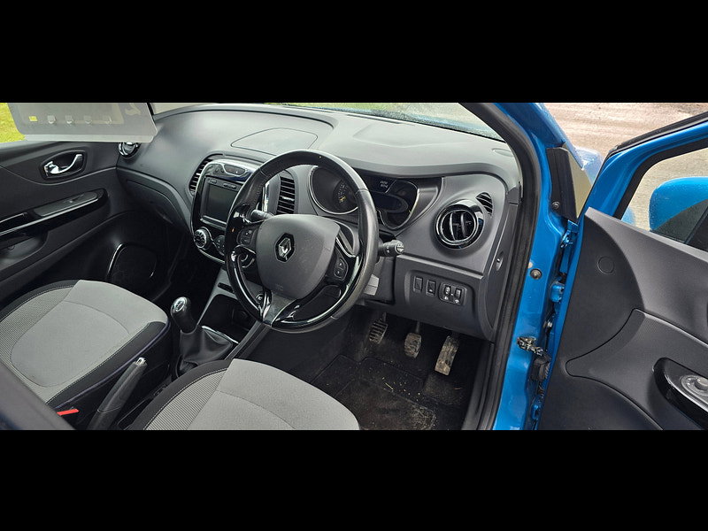 Renault Captur 1.5 dCi ENERGY Dynamique MediaNav SUV 5dr Diesel Manual Euro 5 (s/s) (90 ps)
