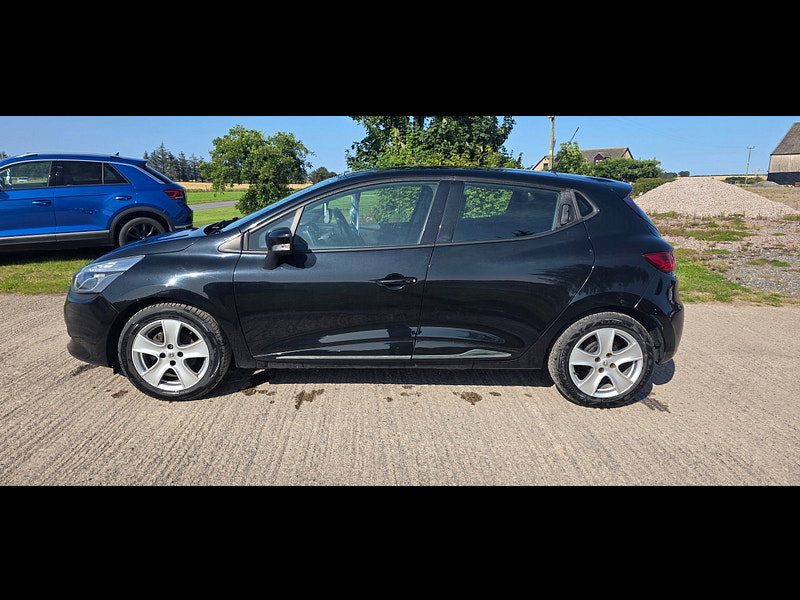 Renault Clio 1.2 16V Dynamique Nav Hatchback 5dr Petrol Manual Euro 6 (75 ps)