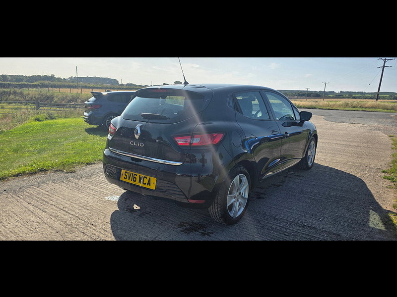 Renault Clio 1.2 16V Dynamique Nav Hatchback 5dr Petrol Manual Euro 6 (75 ps)