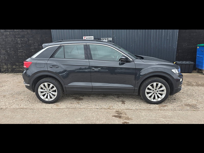 Volkswagen T-Roc 1.0 TSI GPF SE SUV 5dr Petrol Manual Euro 6 (s/s) (115 ps)