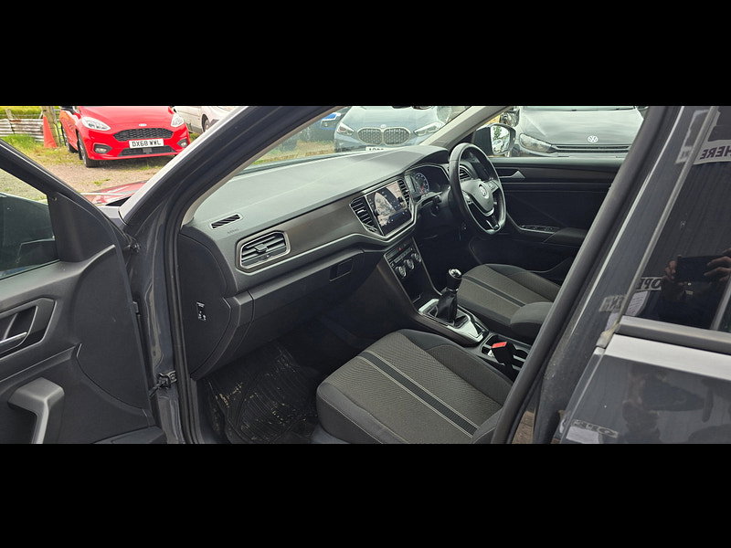 Volkswagen T-Roc 1.0 TSI GPF SE SUV 5dr Petrol Manual Euro 6 (s/s) (115 ps)