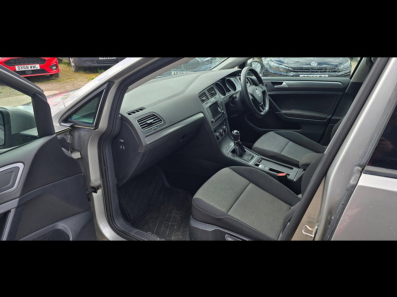 Volkswagen Golf 1.6 TDI BlueMotion Tech S Hatchback 5dr Diesel Manual Euro 5 (s/s) (105 ps)