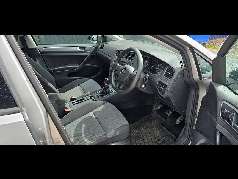 Volkswagen Golf 1.6 TDI BlueMotion Tech S Hatchback 5dr Diesel Manual Euro 5 (s/s) (105 ps)