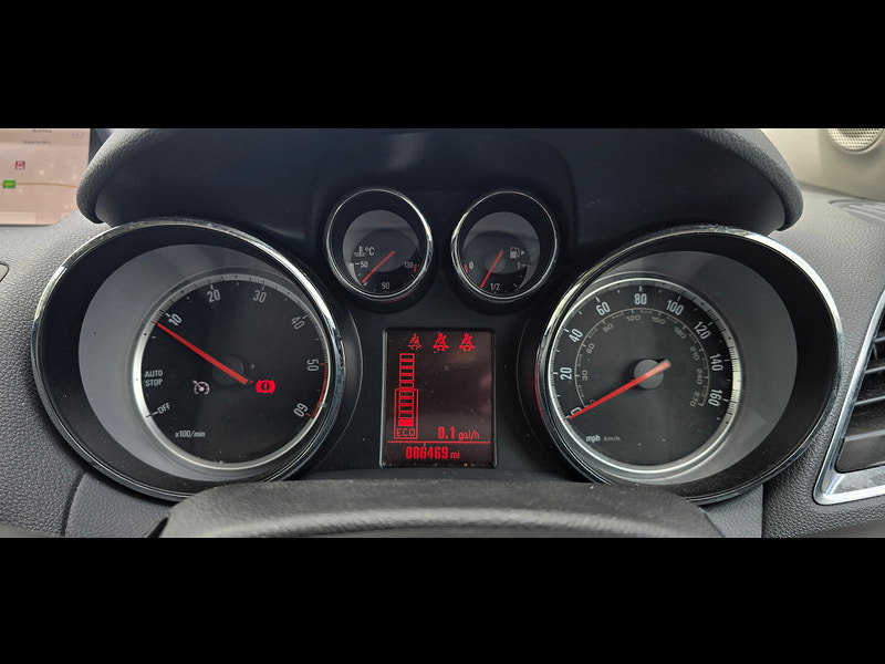 Vauxhall Mokka 1.6 CDTi SE SUV 5dr Diesel Manual 2WD Euro 6 (s/s) (136 ps)