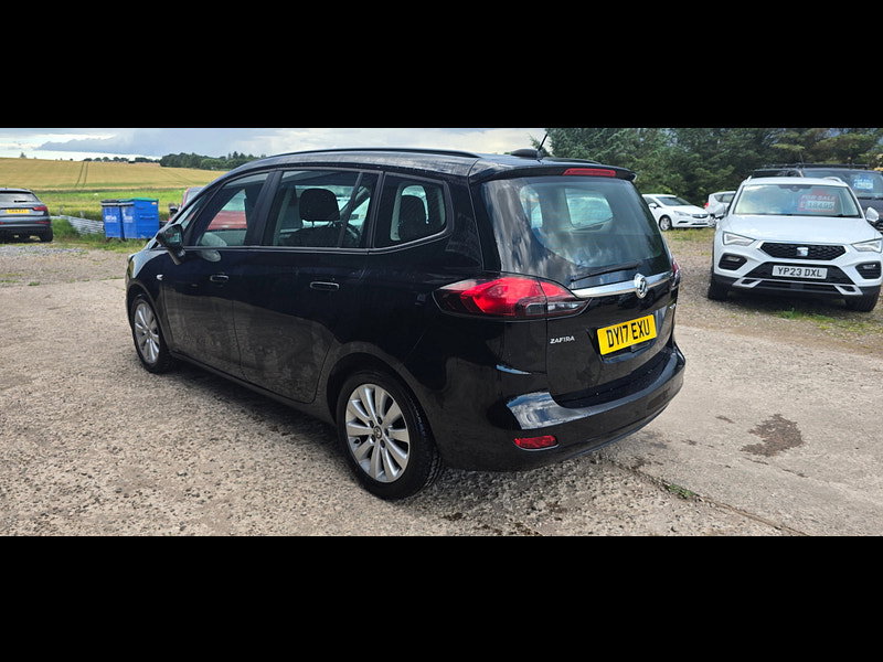 Vauxhall Zafira Tourer 1.4i Turbo Design MPV 5dr Petrol Manual Euro 6 (140 ps)