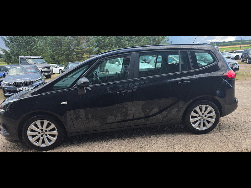 Vauxhall Zafira Tourer 1.4i Turbo Design MPV 5dr Petrol Manual Euro 6 (140 ps)