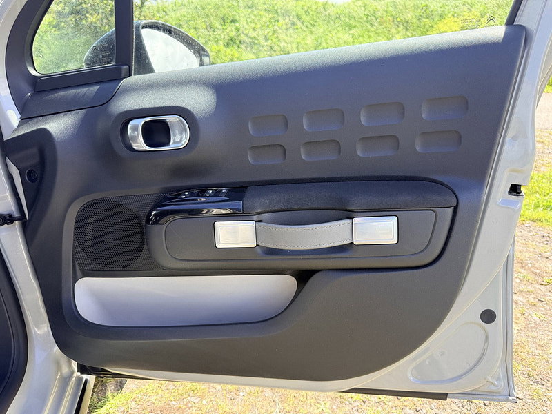Citroen C3 1.2 PureTech Flair Hatchback 5dr Petrol Manual Euro 6 (s/s) (110 ps)