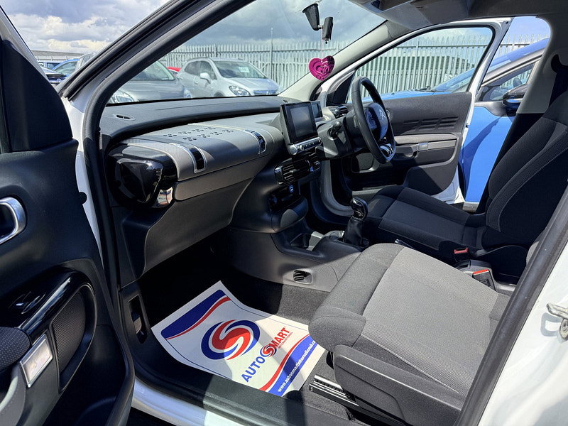 Citroen C4 Cactus 1.2 PureTech Feel Hatchback 5dr Petrol Manual Euro 6 (Euro 6) (82 ps)