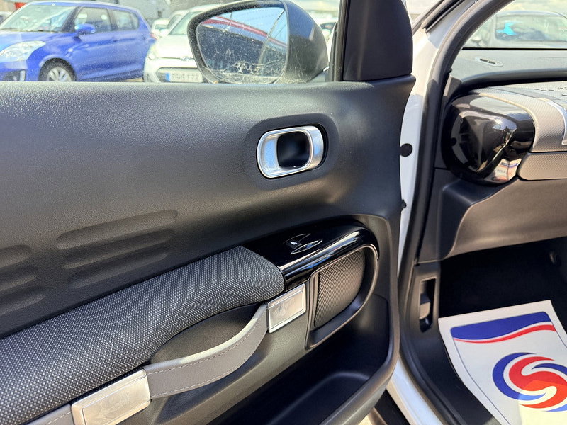 Citroen C4 Cactus 1.2 PureTech Feel Hatchback 5dr Petrol Manual Euro 6 (Euro 6) (82 ps)