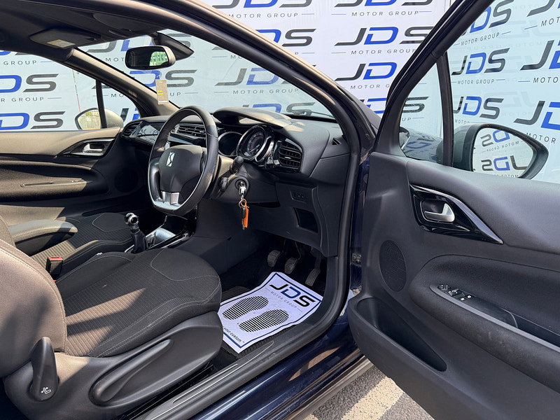 Citroen DS3 1.2 PureTech DStyle Plus Hatchback 3dr Petrol Manual Euro 6 (s/s) (110 ps)