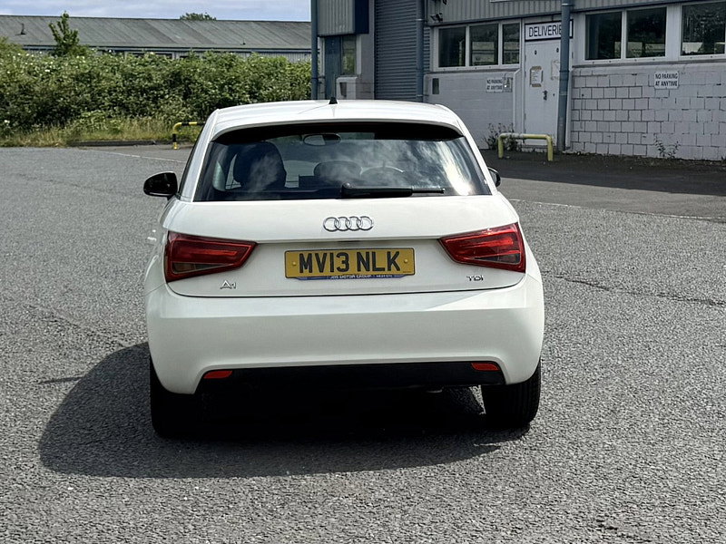 Audi A1 1.6 TDI SE Sportback 5dr Diesel Manual Euro 5 (s/s) (105 ps)