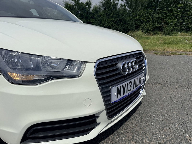 Audi A1 1.6 TDI SE Sportback 5dr Diesel Manual Euro 5 (s/s) (105 ps)