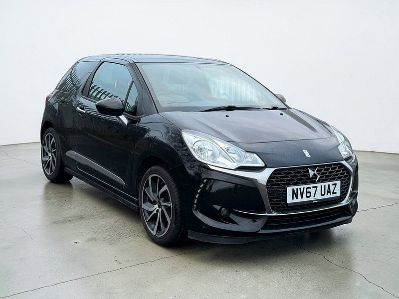 DS Automobiles DS 3 1.2 PureTech Connected Chic Hatchback 3dr Petrol Manual Euro 6 (82 ps)