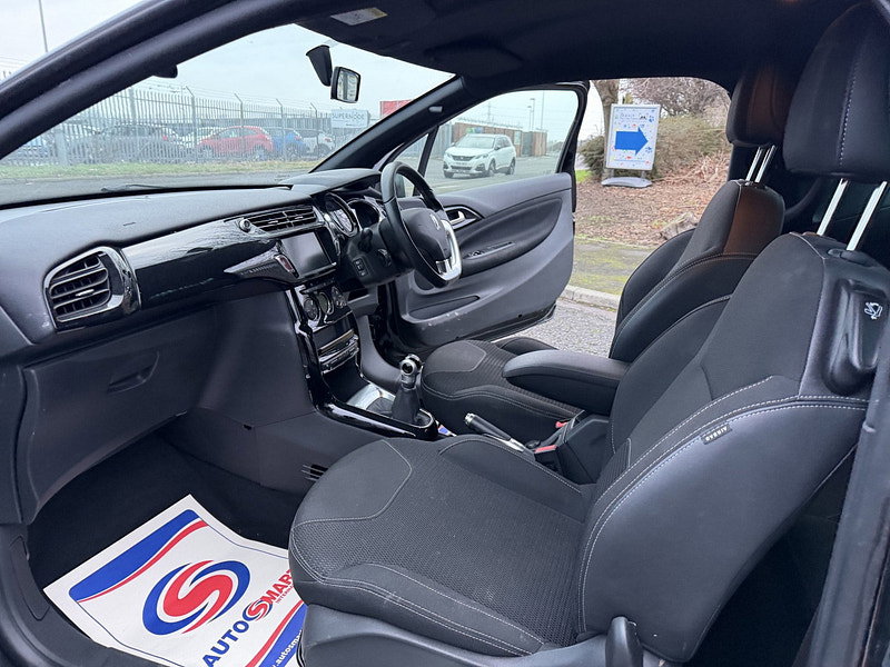 DS Automobiles DS 3 1.2 PureTech Connected Chic Hatchback 3dr Petrol Manual Euro 6 (82 ps)