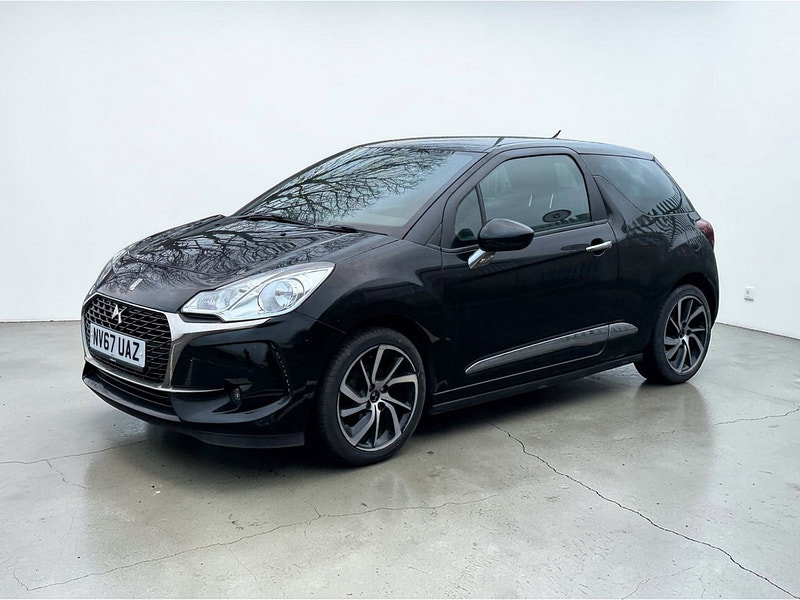 DS Automobiles DS 3 1.2 PureTech Connected Chic Hatchback 3dr Petrol Manual Euro 6 (82 ps)