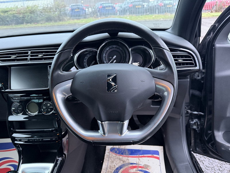 DS Automobiles DS 3 1.2 PureTech Connected Chic Hatchback 3dr Petrol Manual Euro 6 (82 ps)