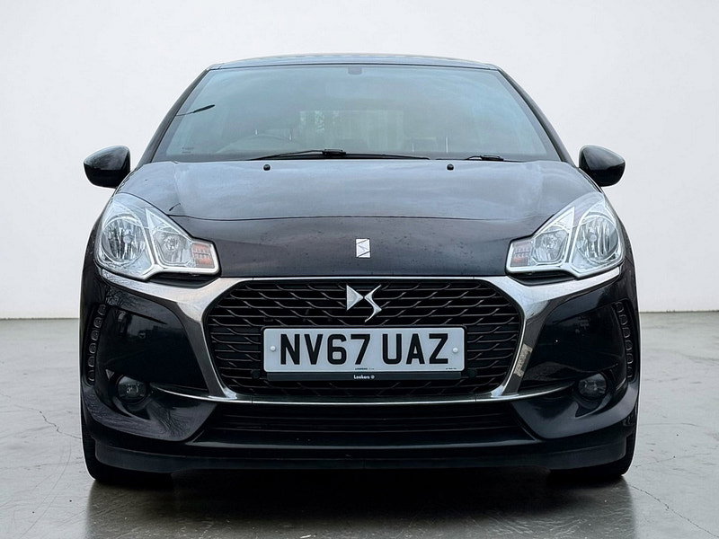 DS Automobiles DS 3 1.2 PureTech Connected Chic Hatchback 3dr Petrol Manual Euro 6 (82 ps)