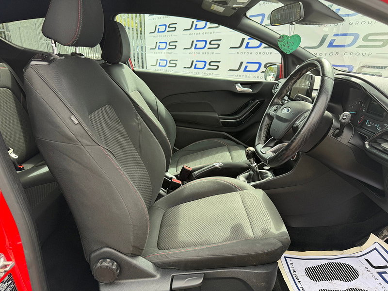 Ford Fiesta 1.0T EcoBoost ST-Line Hatchback 3dr Petrol Manual Euro 6 (s/s) (100 ps)