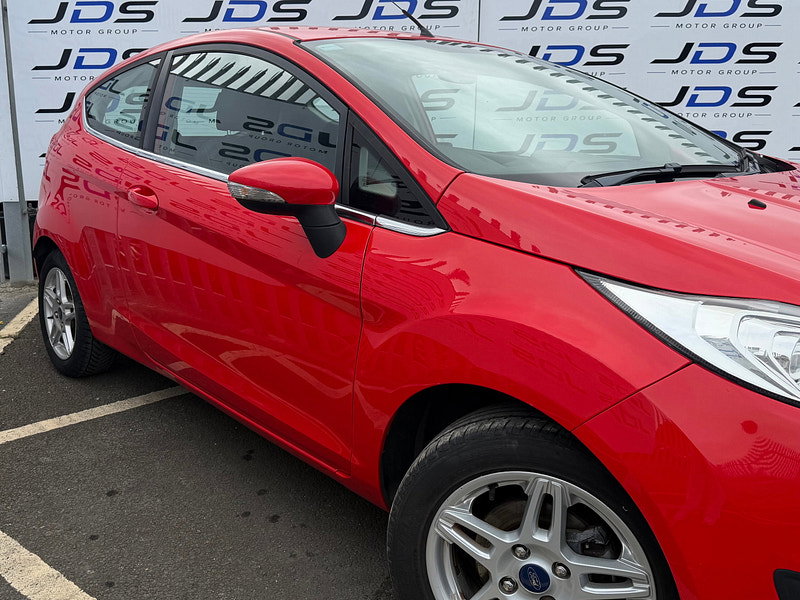 Ford Fiesta 1.0T EcoBoost Zetec Hatchback 3dr Petrol Manual Euro 5 (s/s) (100 ps)