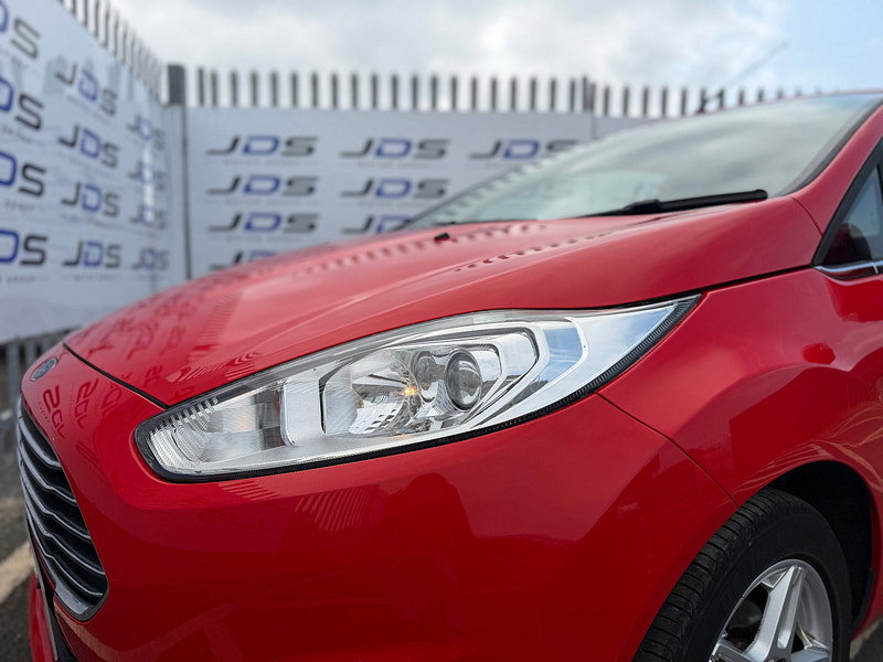 Ford Fiesta 1.0T EcoBoost Zetec Hatchback 3dr Petrol Manual Euro 5 (s/s) (100 ps)