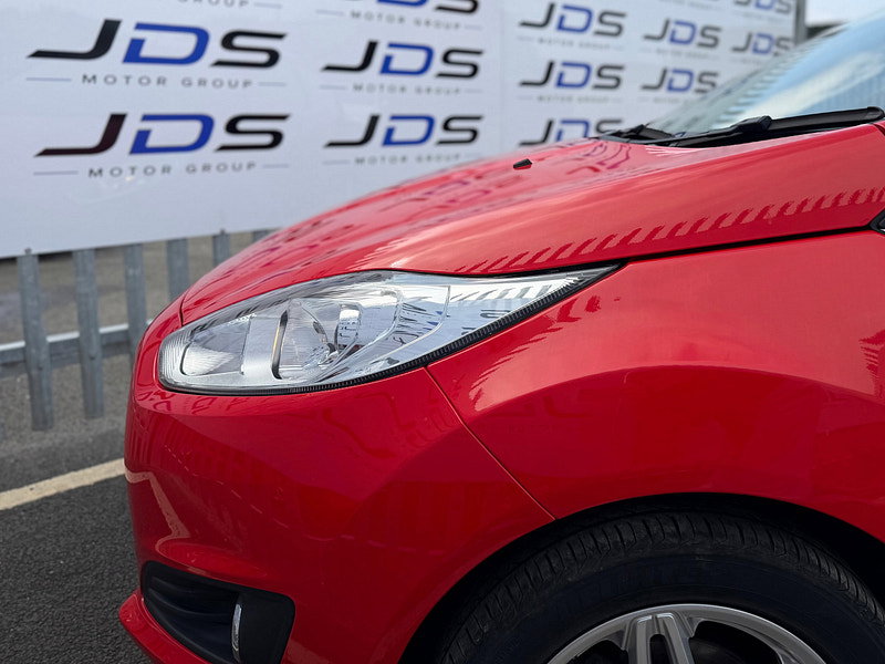 Ford Fiesta 1.0T EcoBoost Zetec Hatchback 3dr Petrol Manual Euro 5 (s/s) (100 ps)