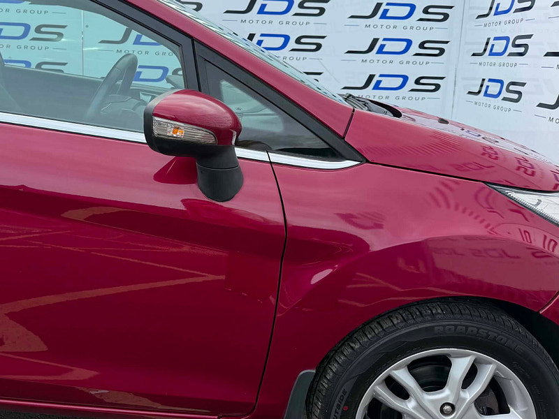 Ford Fiesta 1.0T EcoBoost Zetec Hatchback 3dr Petrol Manual Euro 5 (s/s) (100 ps)