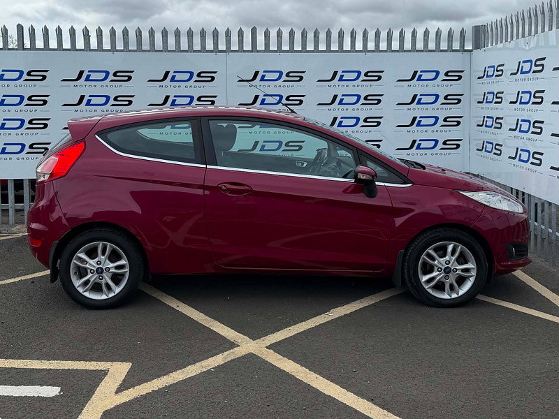 Ford Fiesta 1.0T EcoBoost Zetec Hatchback 3dr Petrol Manual Euro 5 (s/s) (100 ps)