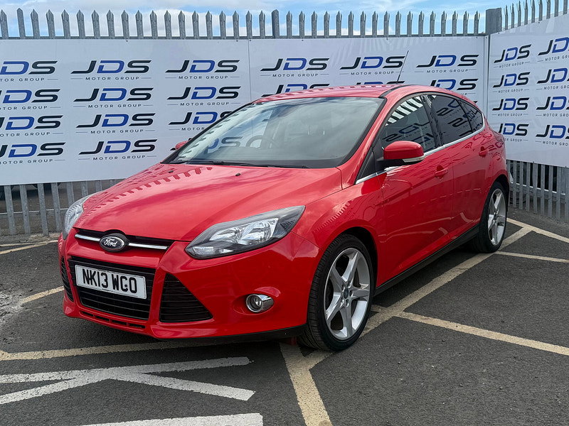 Ford Focus 1.0T EcoBoost Titanium Hatchback 5dr Petrol Manual Euro 5 (s/s) (125 ps)