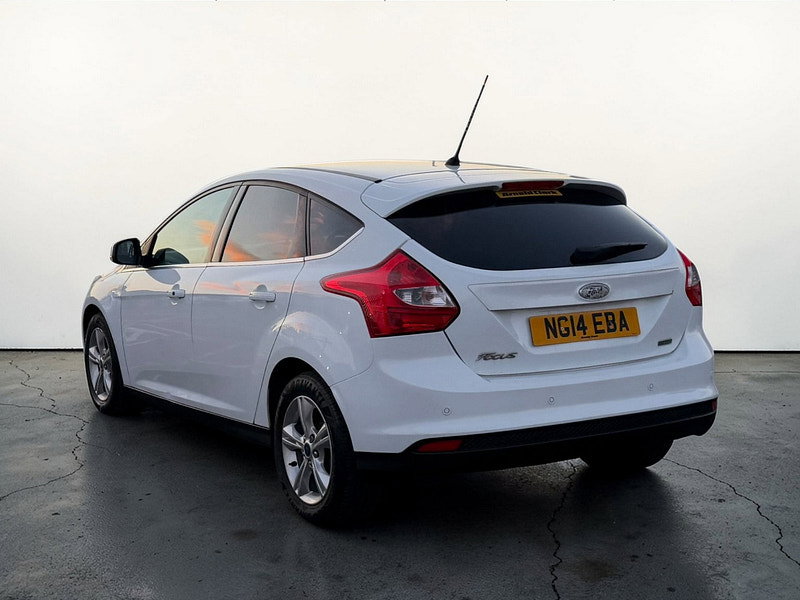 Ford Focus 1.0T EcoBoost Titanium Navigator Hatchback 5dr Petrol Manual Euro 5 (s/s) (125 ps)