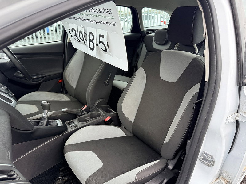 Ford Focus 1.0T EcoBoost Zetec Estate 5dr Petrol Manual Euro 5 (s/s) (125 ps)