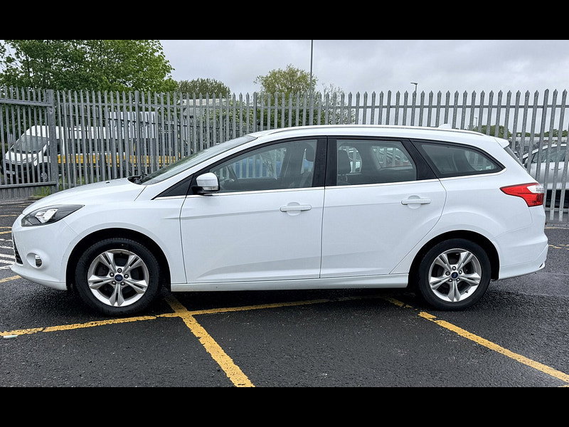 Ford Focus 1.0T EcoBoost Zetec Estate 5dr Petrol Manual Euro 5 (s/s) (125 ps)