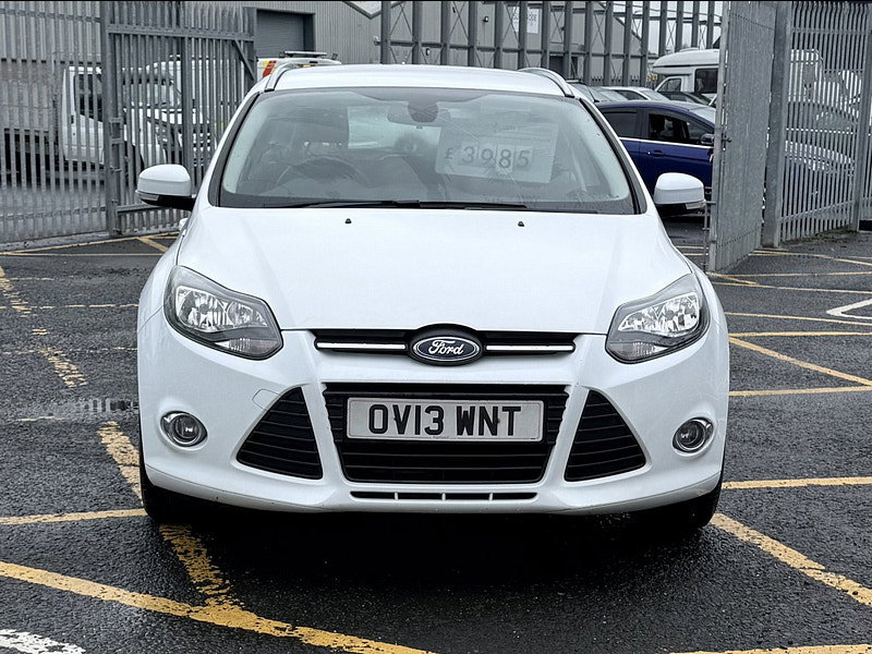 Ford Focus 1.0T EcoBoost Zetec Estate 5dr Petrol Manual Euro 5 (s/s) (125 ps)