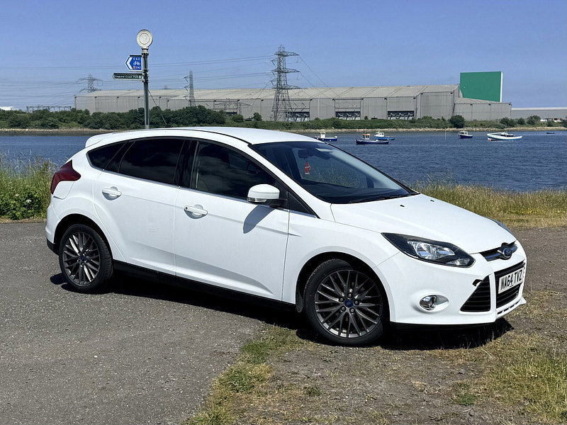 Ford Focus 1.0T EcoBoost Zetec Hatchback 5dr Petrol Manual Euro 5 (s/s) (100 ps)