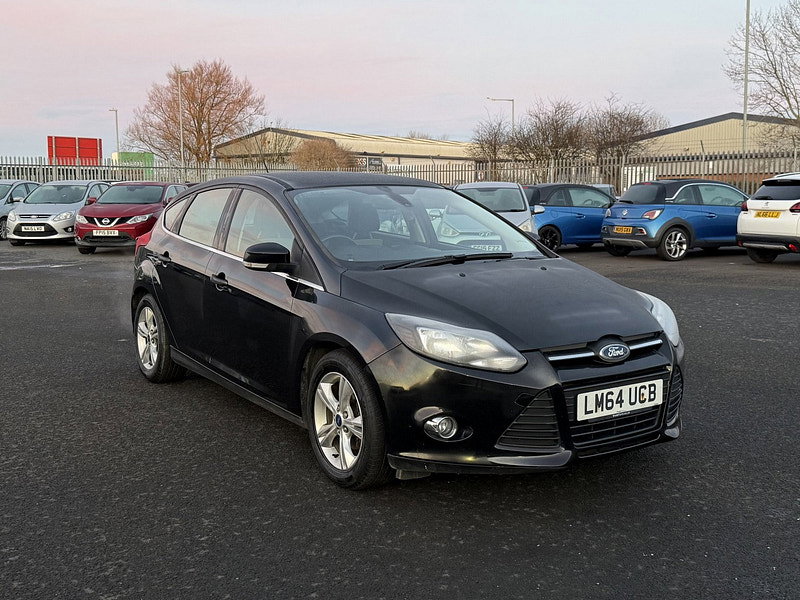 Ford Focus 1.0T EcoBoost Zetec Hatchback 5dr Petrol Manual Euro 5 (s/s) (125 ps)
