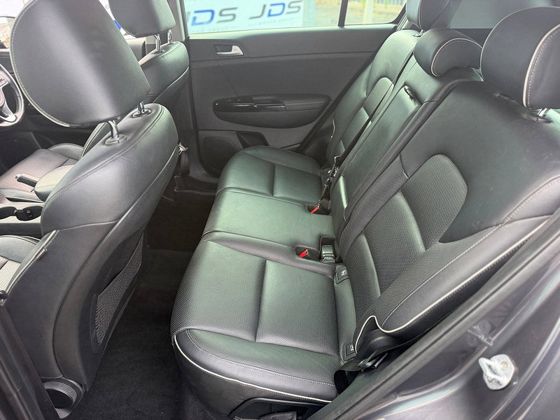 Kia Sportage 1.7 CRDi 3 SUV 5dr Diesel Manual Euro 6 (s/s) (114 bhp)