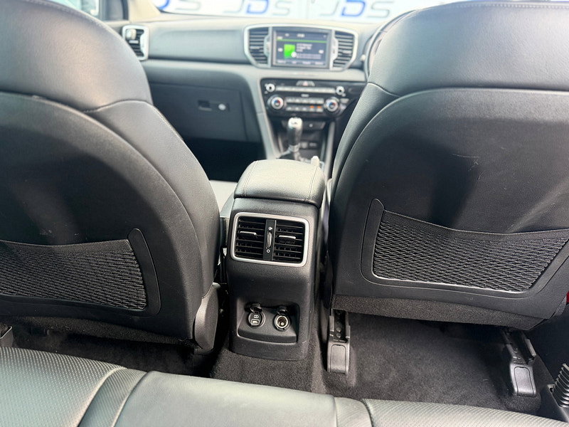 Kia Sportage 1.7 CRDi 3 SUV 5dr Diesel Manual Euro 6 (s/s) (114 bhp)