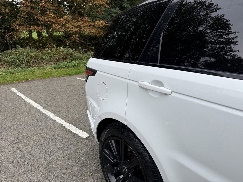 Land Rover Range Rover Sport 3.0 SD V6 HSE SUV 5dr Diesel Auto 4WD Euro 5 (s/s) (292 ps)