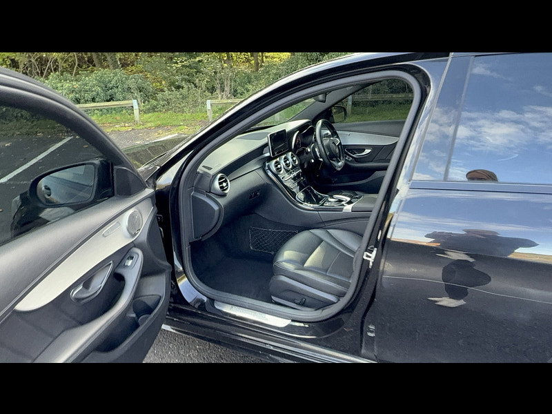 Mercedes-Benz C Class 2.1 C220 BlueTEC AMG Line Saloon 4dr Diesel G-Tronic+ Euro 6 (s/s) (170 ps)