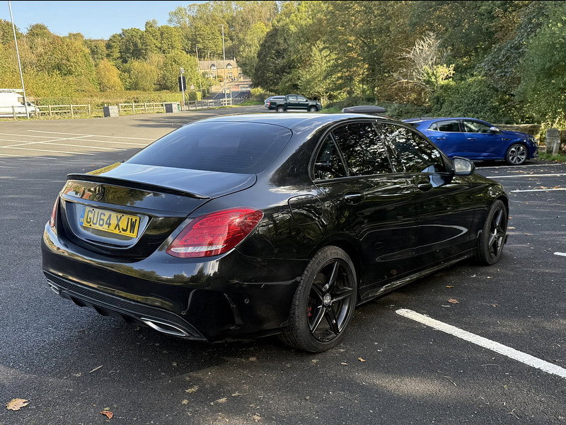 Mercedes-Benz C Class 2.1 C220 BlueTEC AMG Line Saloon 4dr Diesel G-Tronic+ Euro 6 (s/s) (170 ps)