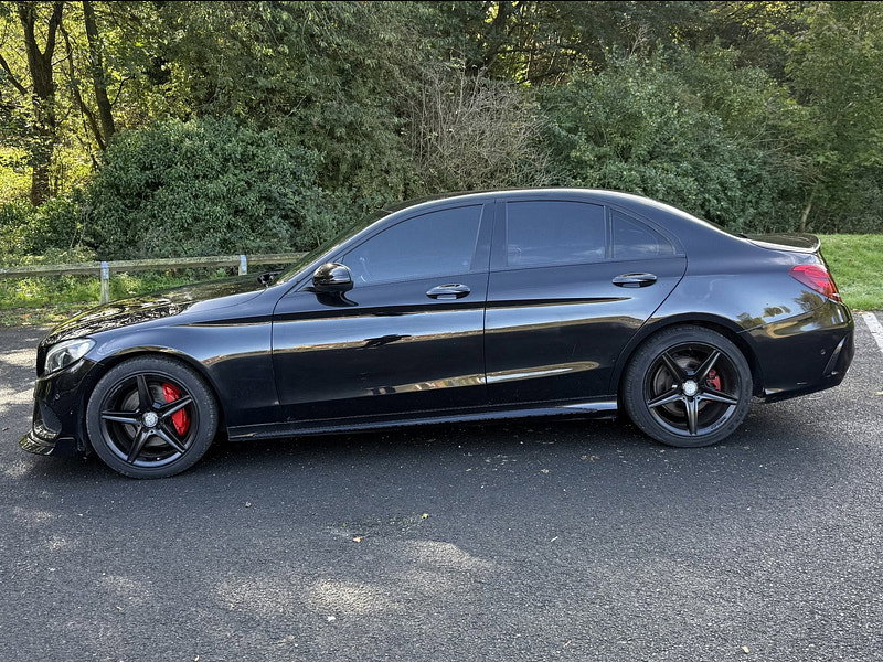 Mercedes-Benz C Class 2.1 C220 BlueTEC AMG Line Saloon 4dr Diesel G-Tronic+ Euro 6 (s/s) (170 ps)