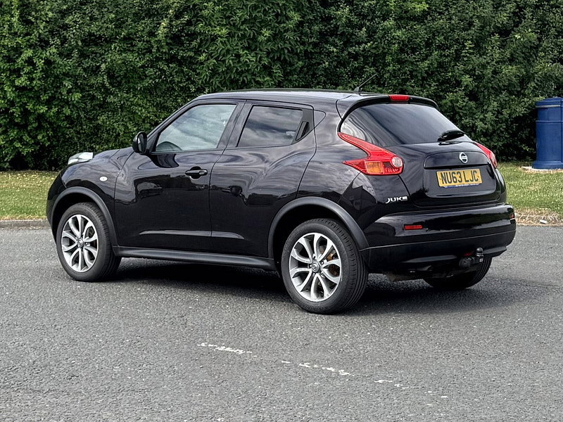 Nissan Juke 1.6 Tekna SUV 5dr Petrol Manual Euro 5 (s/s) (117 ps)