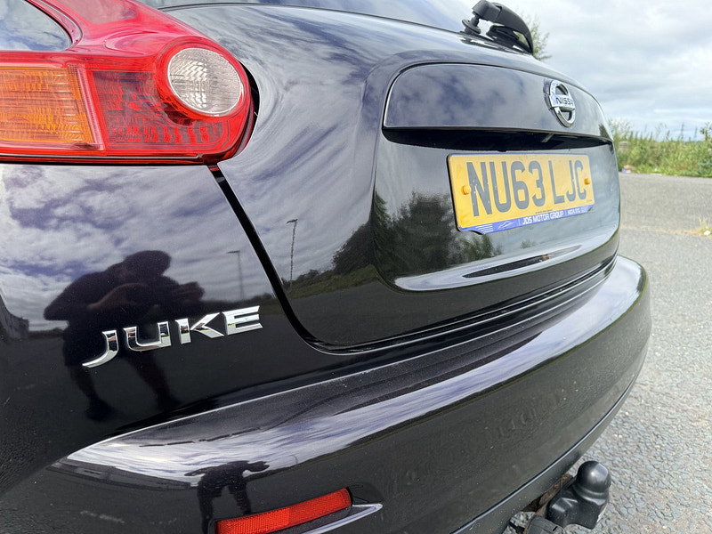 Nissan Juke 1.6 Tekna SUV 5dr Petrol Manual Euro 5 (s/s) (117 ps)