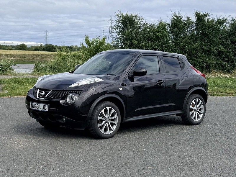Nissan Juke 1.6 Tekna SUV 5dr Petrol Manual Euro 5 (s/s) (117 ps)